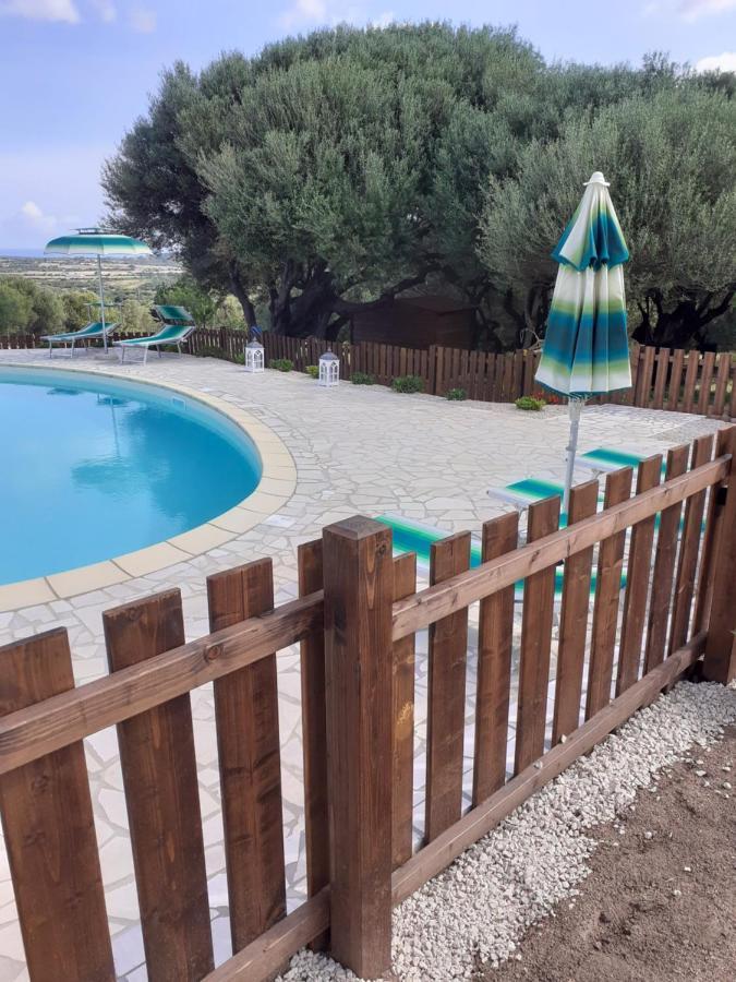 Gli Olivastri Con Piscina,Solarium, Vista Mare ,Sole -Mare E Tanta Natura ,Climatizzatore,Wifi Aglientu Eksteriør billede